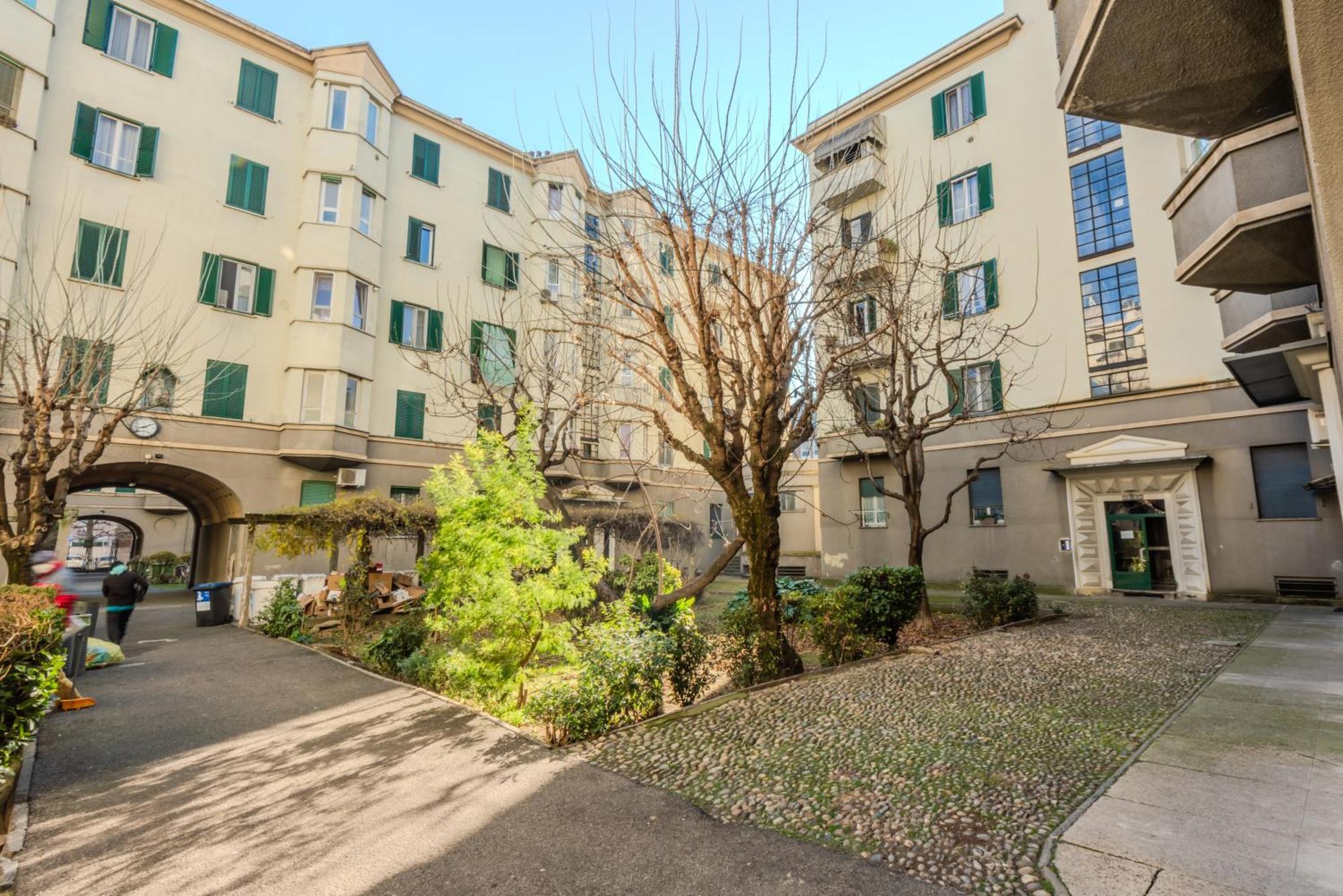 New And Functional Apartments Near The Metro Milano Dış mekan fotoğraf